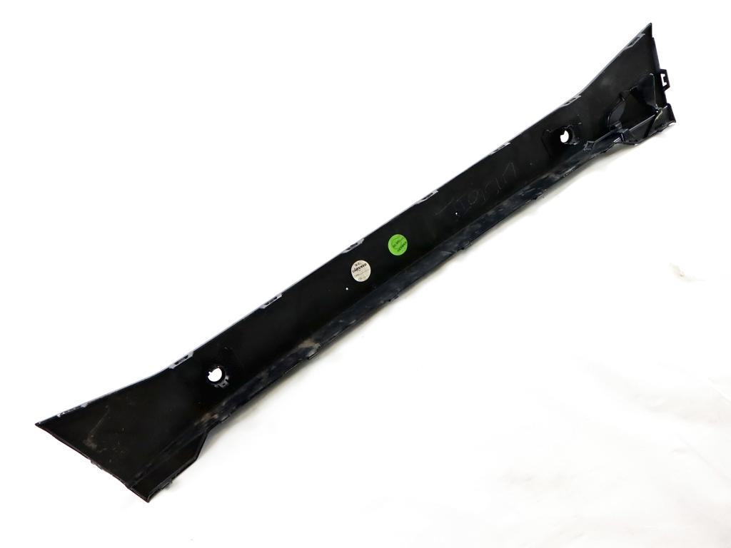 8081059 MODANATURA PARAURTI ANTERIORE M-PACK BMW X3 G01 S-DRIVE 2.0 100KW 5P (2022) RICAMBIO USATO LEGGERMENTE DANNEGGIATO
