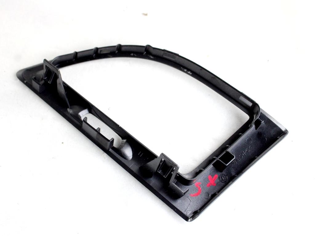 MASCHERINA RIVESTIMENTO CRUSCOTTO LATO SINISTRO RENAULT MEGANE SW 1.5 D 81KW 6M 5P (2012) RICAMBIO USATO