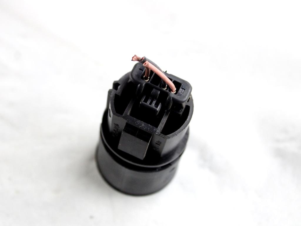 251503211R COMANDO INTERRUTTORE ACCENSIONE SPEGNIMENTO START STOP RENAULT MEGANE SW 1.5 D 81KW 6M 5P (2012) RICAMBIO USATO