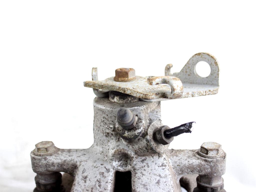 440018805R PINZA FRENO POSTERIORE DESTRA RENAULT MEGANE SW 1.5 D 81KW 6M 5P (2012) RICAMBIO USATO 
