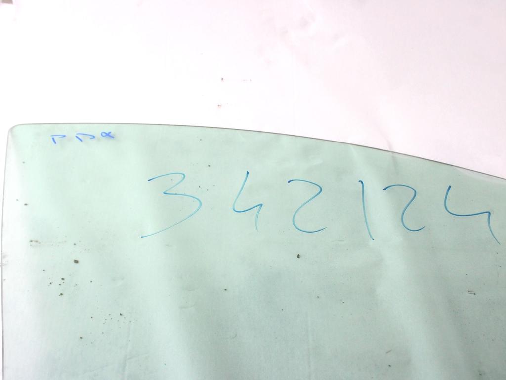 803007357R VETRO SCENDENTE PORTA ANTERIORE DESTRA RENAULT MEGANE SW 1.5 D 81KW 6M 5P (2012) RICAMBIO USATO 