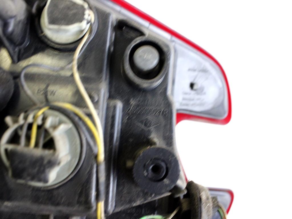265500027R FARO FANALE POSTERIORE DESTRO PARTE INTERNA RENAULT MEGANE SW 1.5 D 81KW 6M 5P (2012) RICAMBIO USATO 