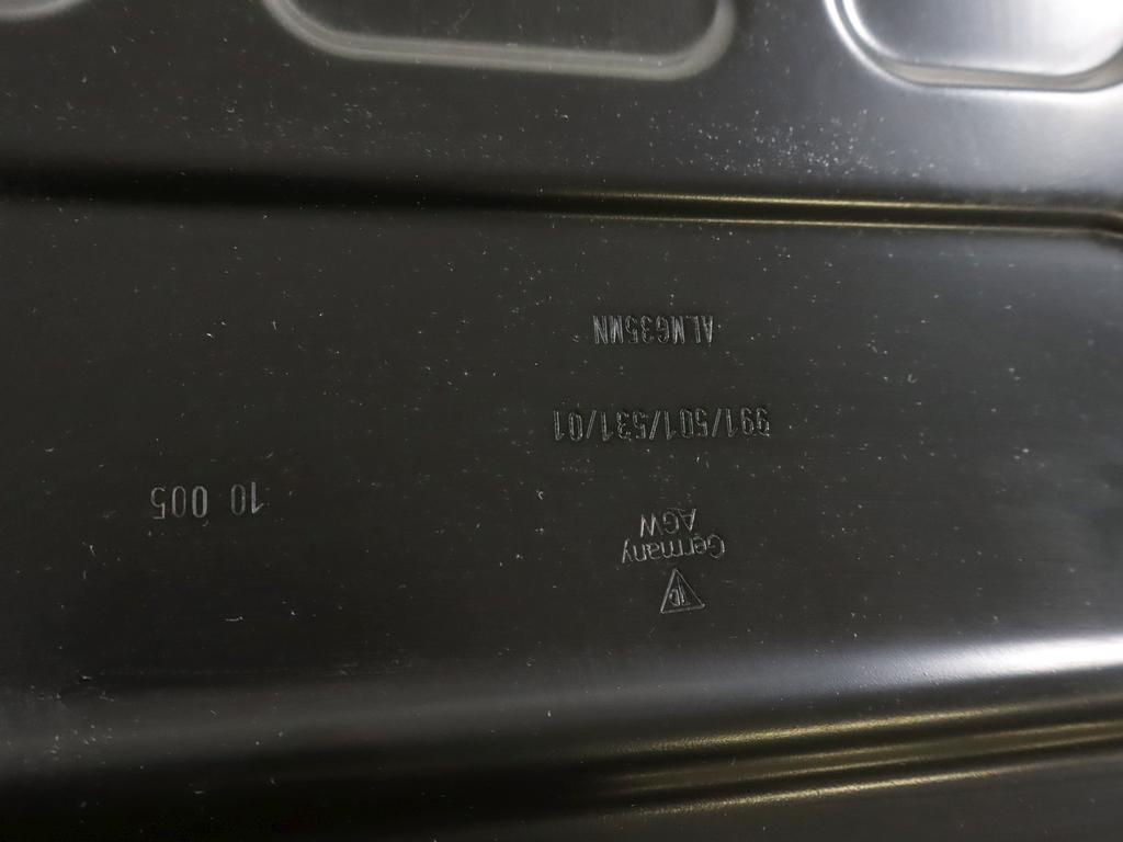 991501599 LAMIERATO INTERNO INFERIORE RIVESTIMENTO PARAURTI ANTERIORE PORSCHE 911 991 GT3 (2015) RICAMBIO USATO 99150143101GRV