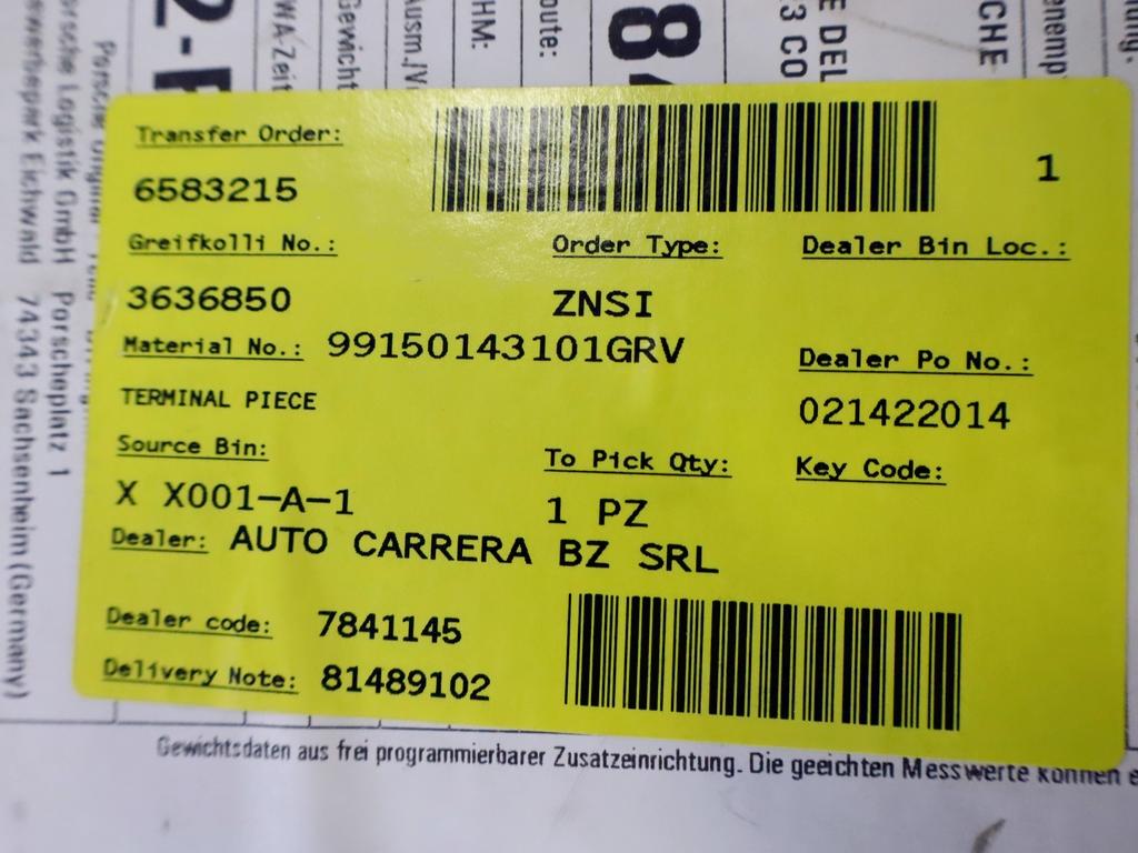 991501599 LAMIERATO INTERNO INFERIORE RIVESTIMENTO PARAURTI ANTERIORE PORSCHE 911 991 GT3 (2015) RICAMBIO USATO 99150143101GRV