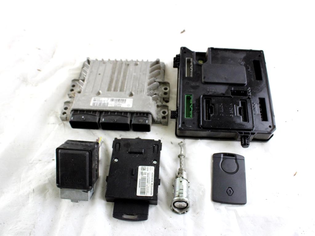 237101454R KIT ACCENSIONE AVVIAMENTO RENAULT MEGANE SW 1.5 D 81KW 6M 5P (2012) RICAMBIO USATO CON CENTRALINA MOTORE, BLOCCHETTI ACCENSIONE APERTURA CON DOPPIA CHIAVE A SCHEDA 285909828R 284B17288R 8200604932