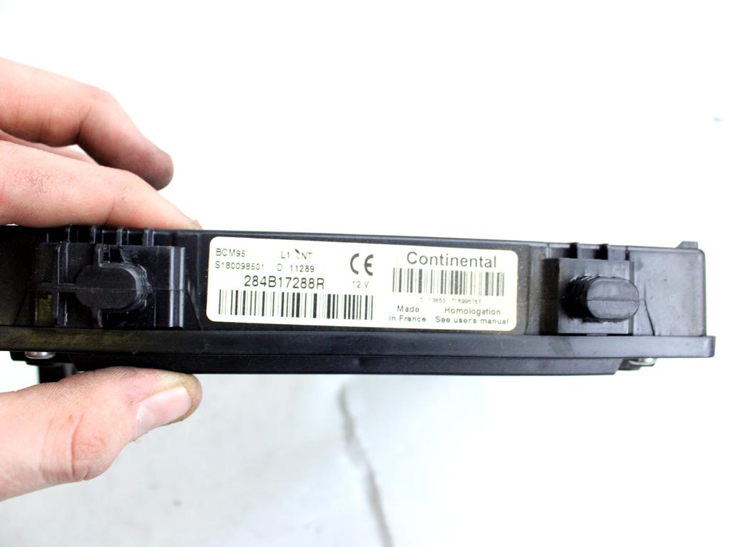 237101454R KIT ACCENSIONE AVVIAMENTO RENAULT MEGANE SW 1.5 D 81KW 6M 5P (2012) RICAMBIO USATO CON CENTRALINA MOTORE, BLOCCHETTI ACCENSIONE APERTURA CON DOPPIA CHIAVE A SCHEDA 285909828R 284B17288R 8200604932