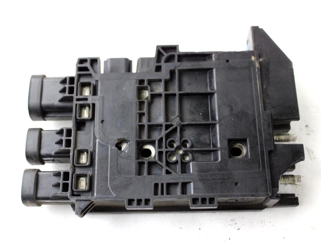 243800011R CENTRALINA BATTERIA RENAULT MEGANE SW 1.5 D 81KW 6M 5P (2012) RICAMBIO USATO