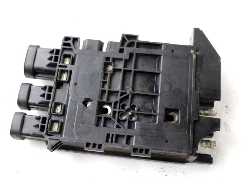 243800011R CENTRALINA BATTERIA RENAULT MEGANE SW 1.5 D 81KW 6M 5P (2012) RICAMBIO USATO