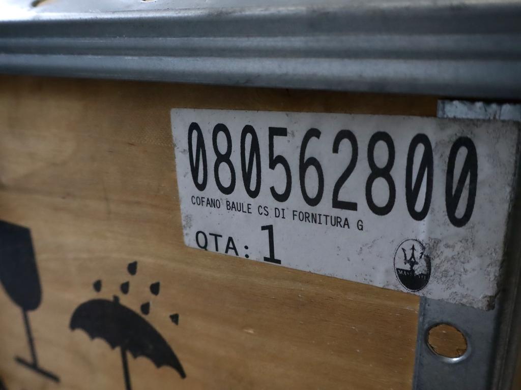 80562800 PORTELLONE COFANO POSTERIORE BAULE MASERATI GRANTURISMO 4.2 (2007) RICAMBIO NUOVO 80085700