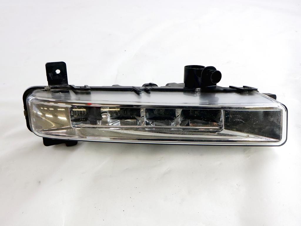63177349131 FARO FANALE PROIETTORE FENDINEBBIA ANTERIORE LATO SINISTRO BMW SERIE 5 G30 520D (2017) RICAMBIO USATO
