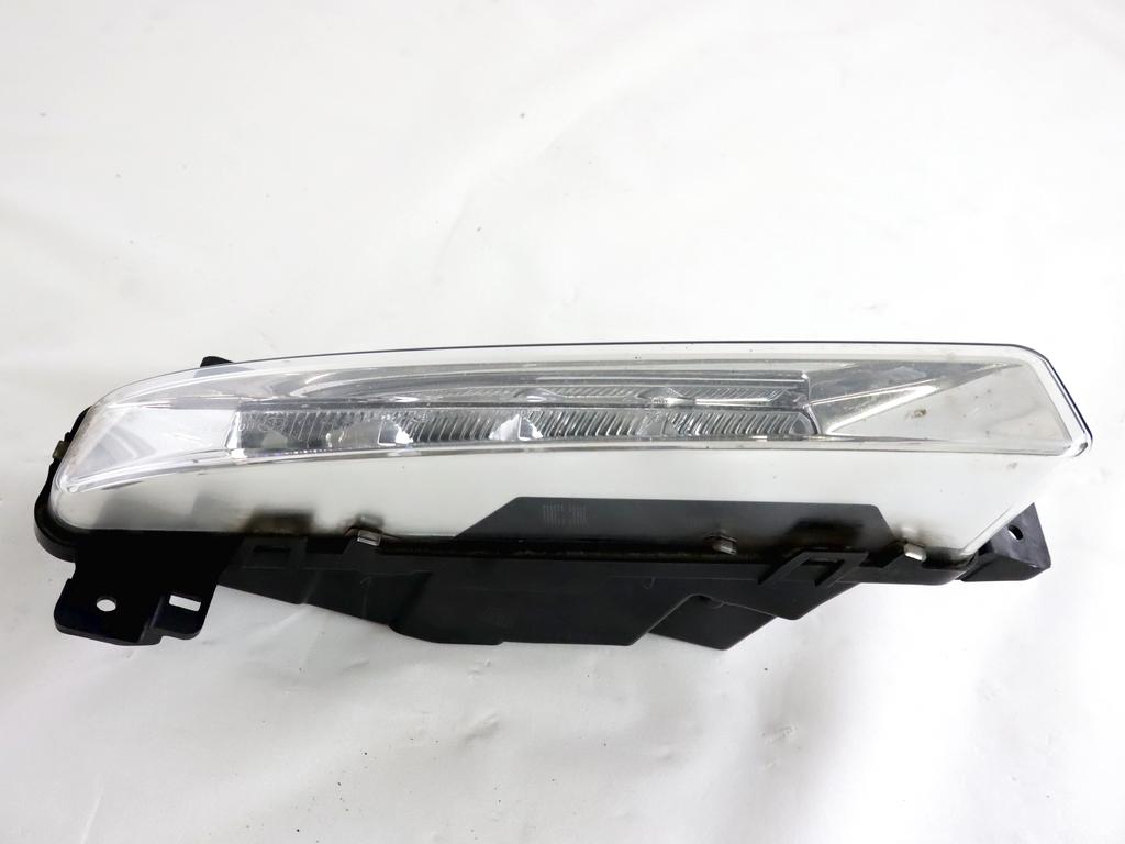 63177349131 FARO FANALE PROIETTORE FENDINEBBIA ANTERIORE LATO SINISTRO BMW SERIE 5 G30 520D (2017) RICAMBIO USATO