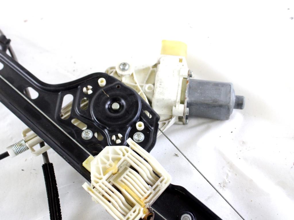7067796 MOTORINO MECCANISMO ALZA-VETRO ALZA-CRISTALLO PORTA ANTERIORE DESTRA BMW SERIE 1 118 D E87 2.0 D 90KW 6M 5P (2004) RICAMBIO USATO 67626927028