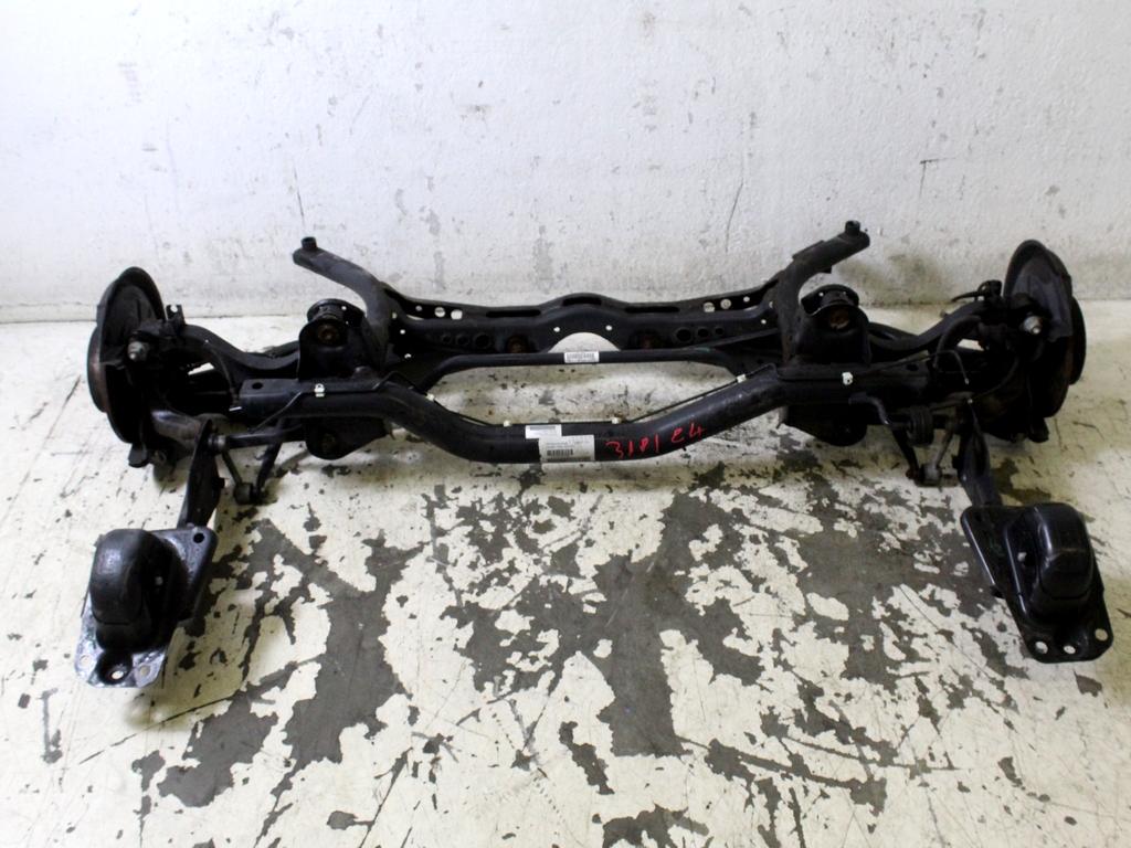 1K0505315BH PONTE ASSALE POSTERIORE VOLKSWAGEN GOLF PLUS 1.4 B 90KW 6M 5P (2009) RICAMBIO USATO CON MOZZI E FUSELLI 1K0500045RE