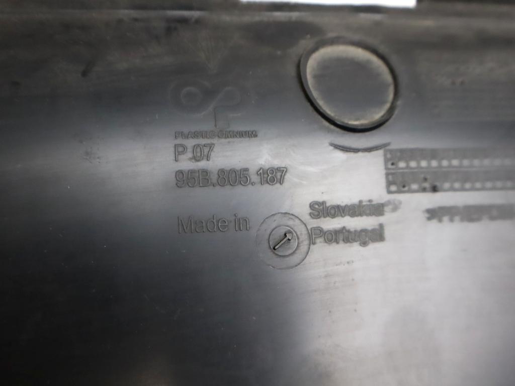 95B805187 RIVESTIMENTO INTERNO CONVOGLIATORE ARIA PARAURTI ANTERIORE PORSCHE MACAN FACELIFT 95B (2019) RICAMBIO USATO