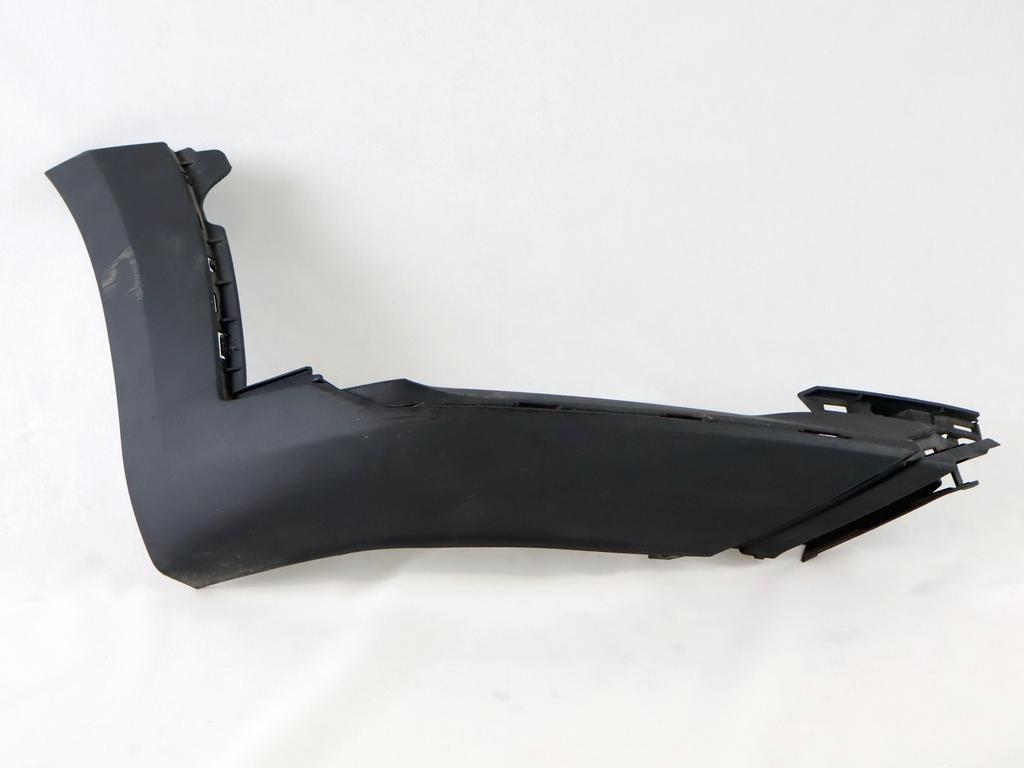 8W0807062B MODANATURA RIVESTIMENTO INFERIORE PARAURTI ANTERIORE LATO DESTRO AUDI A4 AVANT 30 TDI 2.0 SW D 90KW 5P (2019) RICAMBIO USATO DANNEGGIATO