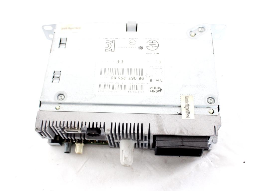 9806729580 AUTORADIO CON SISTEMA DI NAVIGAZIONE SATELLITARE PEUGEOT 208 1.4 D 50KW 5M 5P (2014) RICAMBIO USATO (NON FORNIAMO CODICE AUTORADIO, MA SOLO NUMERO DI TELAIO VEICOLO)