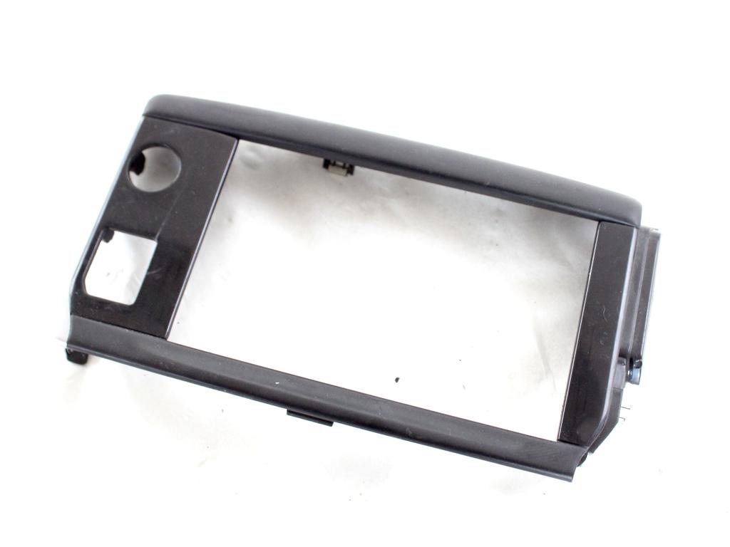 9673861377 MASCHERINA RIVESTIMENTO DISPLAY COMPUTER DI BORDO PEUGEOT 208 1.4 D 50KW 5M 5P (2014) RICAMBIO USATO