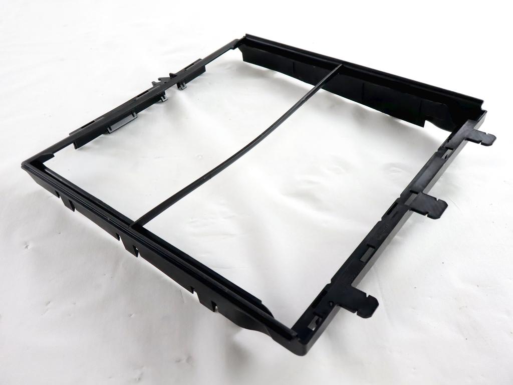99157371104 RIVESTIMENTO SUPPORTO CONDENSATORE RADIATORE CLIMATIZZATORE CLIMA A/C PORSCHE 911 991 GT3 (2015) RICAMBIO USATO