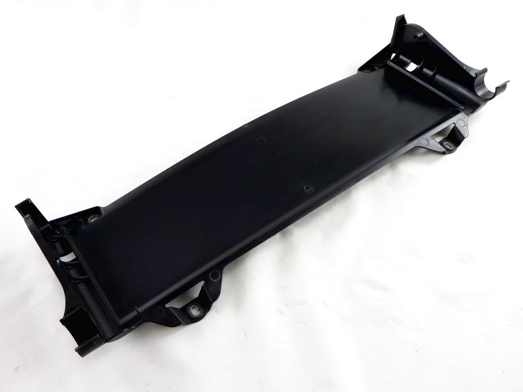 99110623802 RIVESTIMENTO SUPPORTO POSTERIORE RADIATORE INTERCOOLER PORSCHE 911 991 GT3 (2015) RICAMBIO USATO