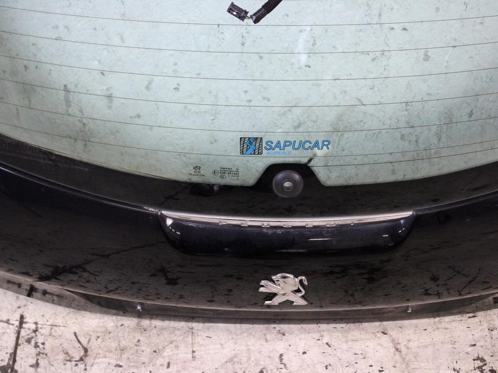 9810682180 PORTELLONE COFANO POSTERIORE BAULE PEUGEOT 208 1.4 D 50KW 5M 5P (2014) RICAMBIO USATO