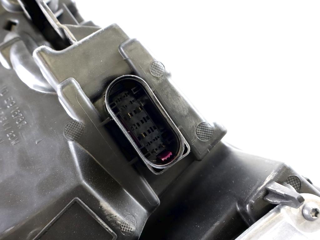 32342525 FARO FANALE ANTERIORE DESTRO LED VOLVO XC40 2.0 140KW B 5P AUT (2019) RICAMBIO USATO SUPPORTI DANNEGGIATI