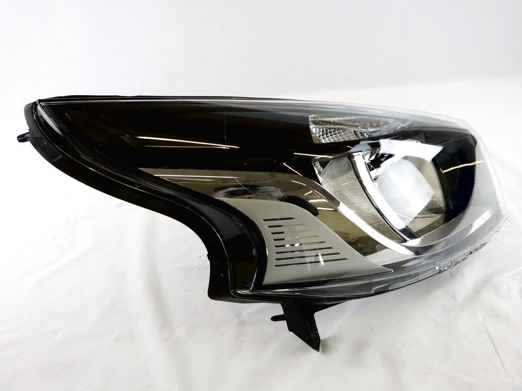 260101161R FARO FANALE ANTERIORE DESTRO RENAULT TRAFIC 1.6 DCI RICAMBIO USATO