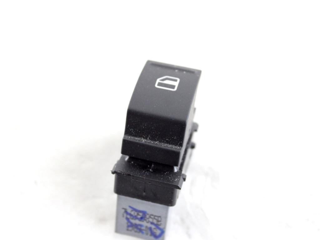 7L6959855BREH COMANDO INTERRUTTORE ALZA-VETRO ALZA-CRISTALLO PORTA POSTERIORE DESTRA VOLKSWAGEN GOLF PLUS 1.4 B 90KW 6M 5P (2009) RICAMBIO USATO