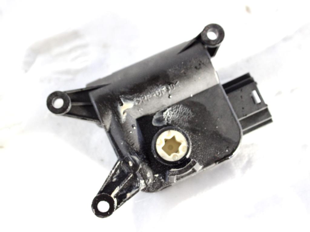 3C0907511A MOTORINO SCATOLA RISCALDAMENTO VOLKSWAGEN GOLF PLUS 1.4 B 90KW 6M 5P (2009) RICAMBIO USATO