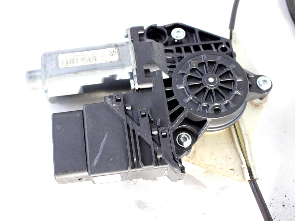 5M0839461 MOTORINO MECCANISMO ALZA-VETRO ALZA-CRISTALLO PORTA POSTERIORE SINISTRA VOLKSWAGEN GOLF PLUS 1.4 B 90KW 6M 5P (2009) RICAMBIO USATO 5M0839401F