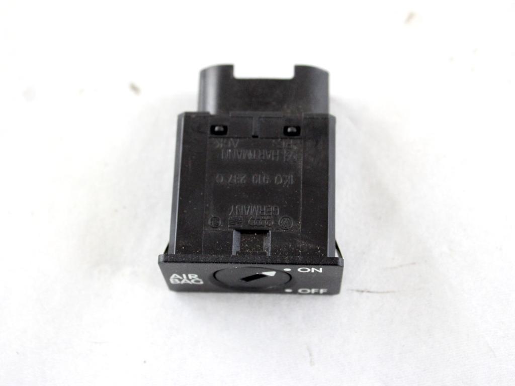 03C906016 KIT ACCENSIONE AVVIAMENTO VOLKSWAGEN GOLF PLUS 1.4 B 90KW 6M 5P (2009) RICAMBIO USATO CON CENTRALINA MOTORE, QUADRO STRUMENTI CONTACHILOMETRI, BLOCCHETTI ACCENSIONE APERTURA CON DOPPIA CHIAVE 1K0905851B 1K0937086C 5M0920882X