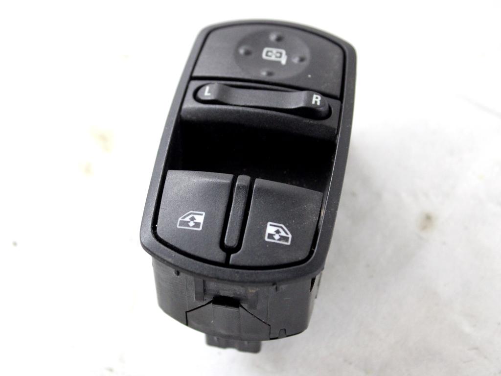 13430017 GRUPPO DI COMANDO ALZA-VETRI ALZA-CRISTALLI PORTA ANTERIORE SINISTRA OPEL CORSA E 1.2 B 51KW 5M 5P (2016) RICAMBIO USATO