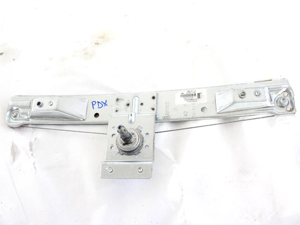 13188504 MECCANISMO ALZA-VETRO ALZA-CRISTALLO PORTA POSTERIORE DESTRA MANUALE OPEL CORSA E 1.2 B 51KW 5M 5P (2016) RICAMBIO USATO