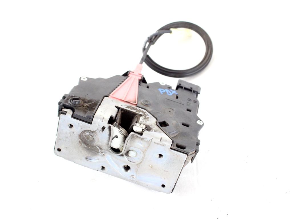 13431845 CHIUSURA SERRATURA PORTA POSTERIORE DESTRA OPEL CORSA E 1.2 B 51KW 5M 5P (2016) RICAMBIO USATO