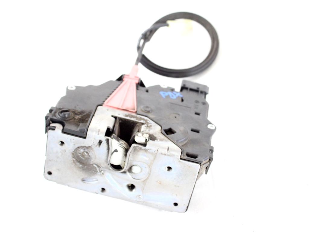 13431845 CHIUSURA SERRATURA PORTA POSTERIORE DESTRA OPEL CORSA E 1.2 B 51KW 5M 5P (2016) RICAMBIO USATO