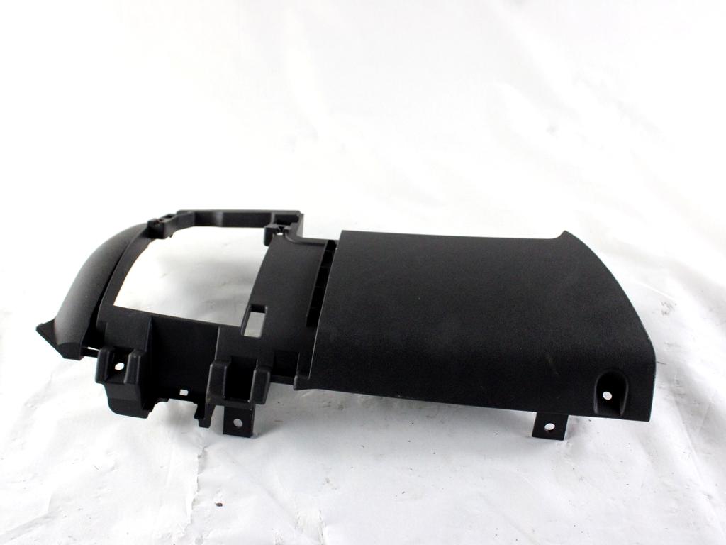 460029937 RIVESTIMENTO INFERIORE CRUSCOTTO LATO SINISTRO OPEL CORSA E 1.2 B 51KW 5M 5P (2016) RICAMBIO USATO