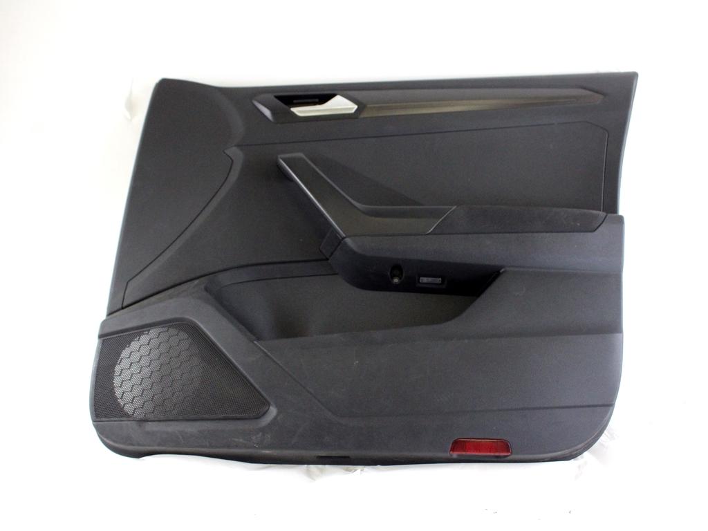 2GA867010DKB PANNELLO INTERNO PORTA ANTERIORE DESTRA VOLKSWAGEN T-ROC 1.0 B 85KW 6M 5P (2018) RICAMBIO USATO