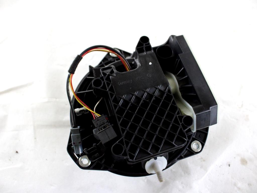 2G6827469FOD MANIGLIA ESTERNA PORTELLONE COFANO POSTERIORE BAULE CON STEMMA VOLKSWAGEN T-ROC 1.0 B 85KW 6M 5P (2018) RICAMBIO USATO