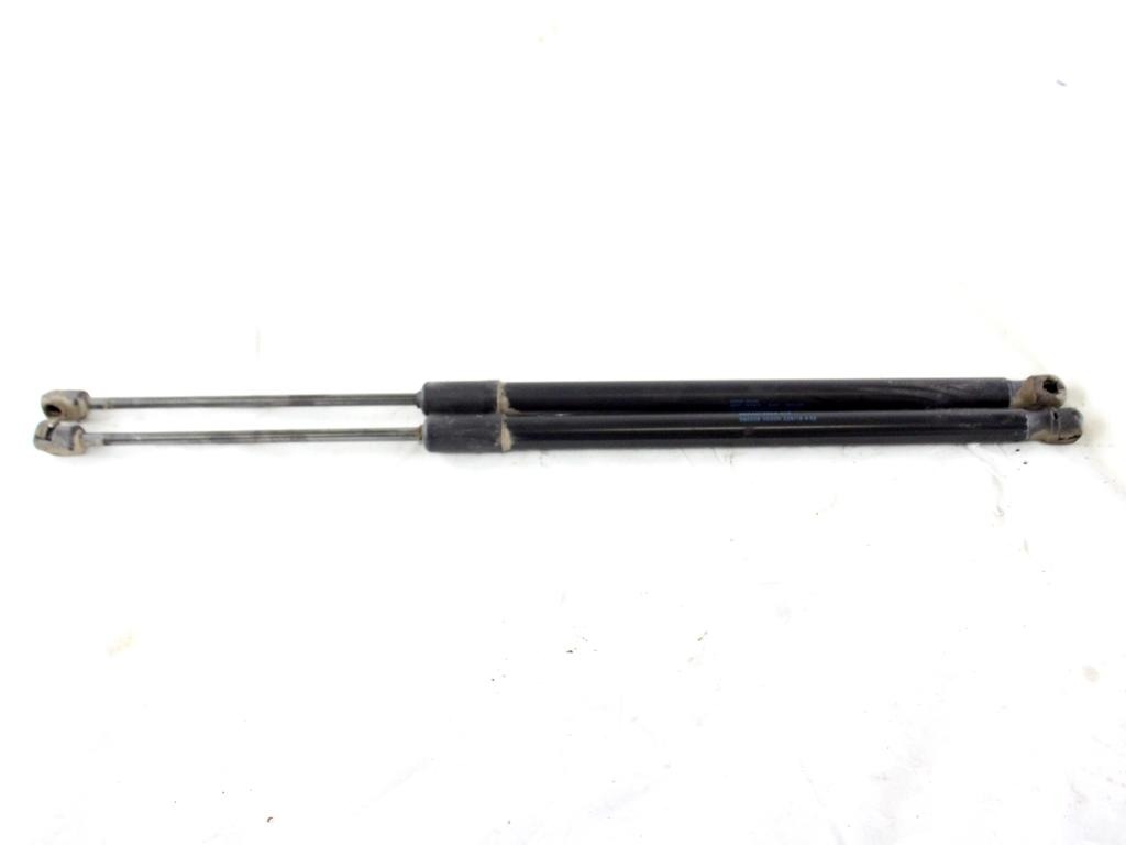 2GA827550A COPPIA PISTONCINI ASTE AMMORTIZZANTI PORTELLONE COFANO POSTERIORE BAULE VOLKSWAGEN T-ROC 1.0 B 85KW 6M 5P (2018) RICAMBIO USATO