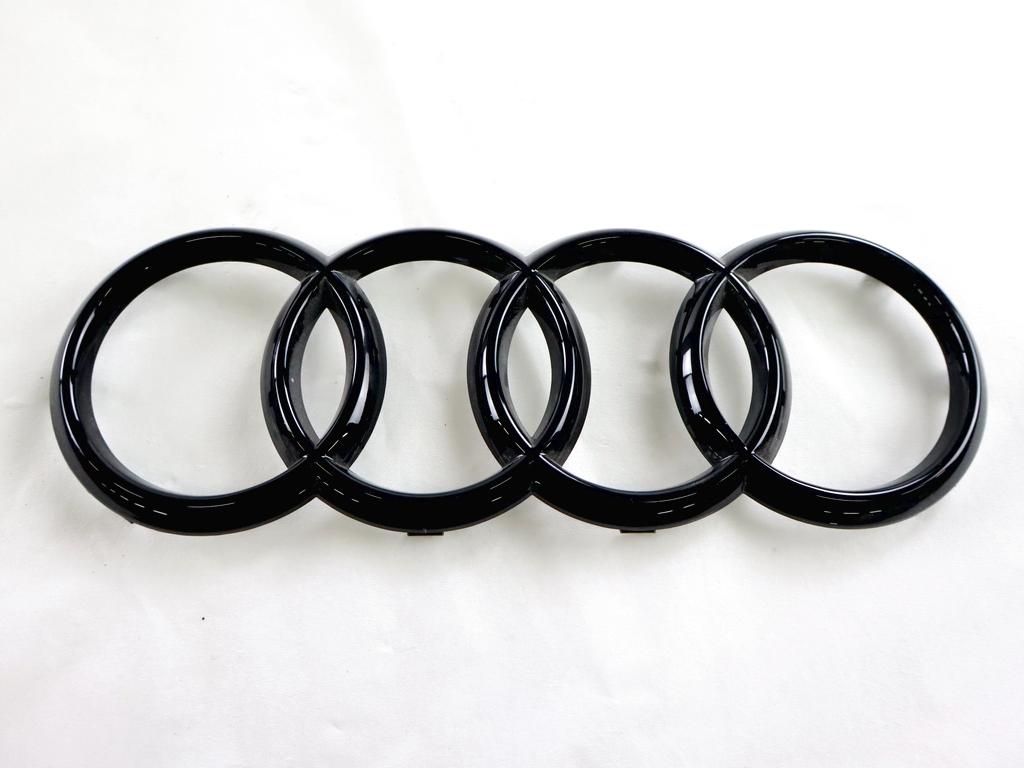 80A8536052ZZ STEMMA FREGIO LOGO EMBLEMA PARAURTI ANTERIORE AUDI Q5 S-LINE 80A 2.0 TDI 140KW 5P AUT (2018)  RICAMBIO USATO