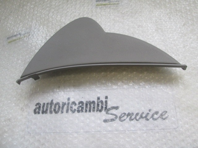 MONTA?NI DELI /  ARMATURNE PLOSCE SPODNJI OEM N. 8200541413 ORIGINAL REZERVNI DEL RENAULT TWINGO CN0 MK2 (09/2006 - 11/2011) BENZINA LETNIK 2009