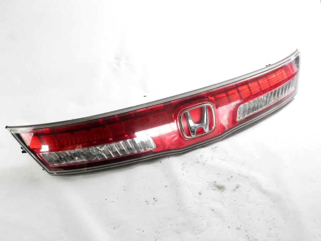 33700SMGE51 FARO FANALE POSTERIORE CENTRALE HONDA CIVIC 1.4 B 73KW 5M 5P (2009) RICAMBIO USATO 