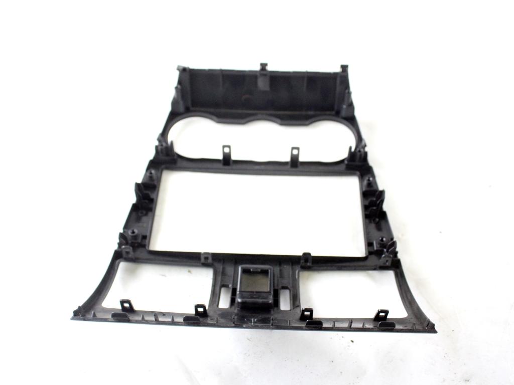 66065FJ00 MASCHERINA RIVESTIMENTO CRUSCOTTO CENTRALE SUBARU XV GP 2.0 D 4X4 108KW 6M 5P (2013) RICAMBIO USATO