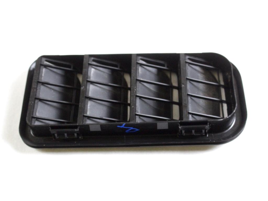 7N0819465F GRIGLIA AERAZIONE PARASALE PARASASSI POSTERIORE VOLKSWAGEN GOLF 8 GTD 2.0 D 147KW 5P (2023) RICAMBIO USATO
