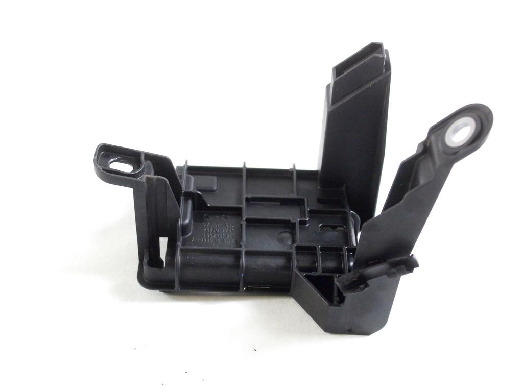 5H6907455B SUPPORTO SENSORE RADAR POSTERIORE LATO SINISTRO VOLKSWAGEN GOLF 8 GTD 2.0 D 147KW 5P (2023) RICAMBIO USATO