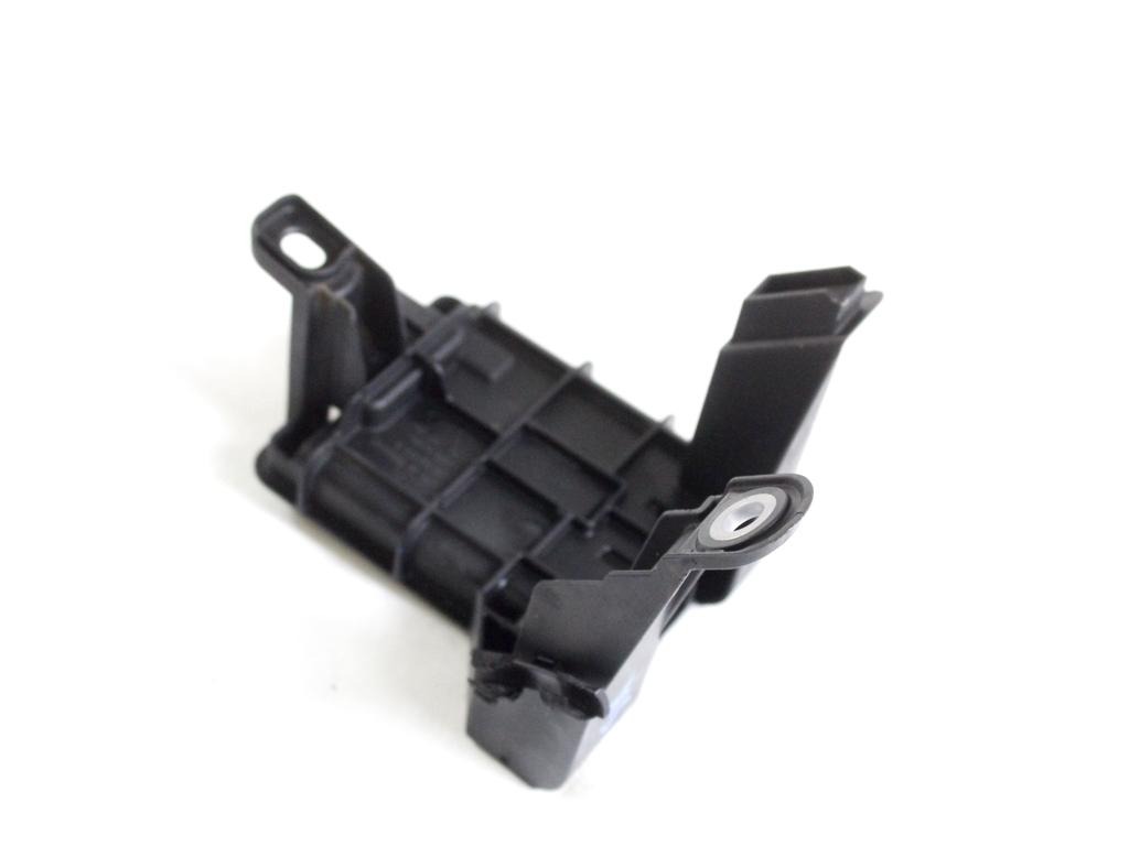 5H6907455B SUPPORTO SENSORE RADAR POSTERIORE LATO SINISTRO VOLKSWAGEN GOLF 8 GTD 2.0 D 147KW 5P (2023) RICAMBIO USATO