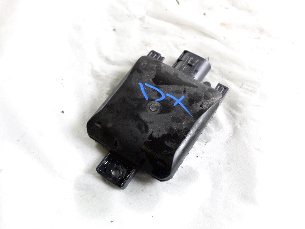 2Q0907686J SENORE RADAR ANGOLO CIECO POSTERIORE LATO DESTRO VOLKSWAGEN GOLF 8 GTD 2.0 D 147KW 5P (2023) RICAMBIO USATO