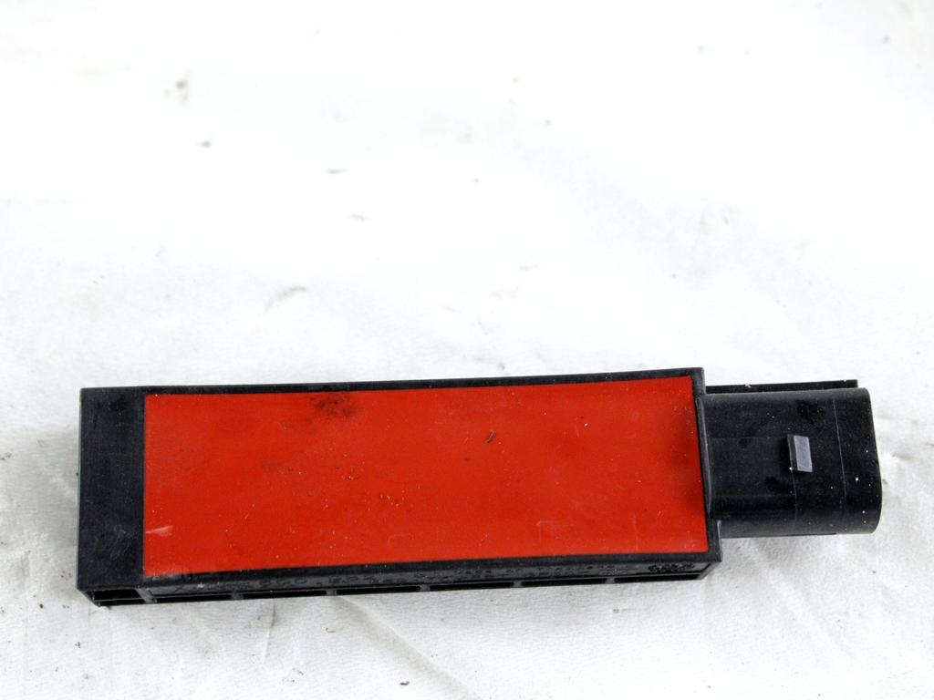 5FA171669 CENTRALINA ANTENNA RICEVITORE TELECOMANDO KEYLESS VOLKSWAGEN T-ROC 1.0 B 81KW 6M 5P (2023) RICAMBIO USATO