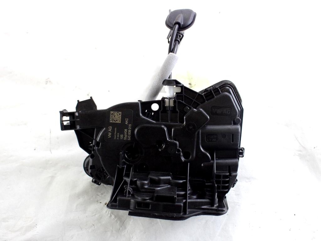 3J0839015 CHIUSURA SERRATURA PORTA POSTERIORE SINISTRA VOLKSWAGEN T-ROC 1.0 B 81KW 6M 5P (2023) RICAMBIO USATO
