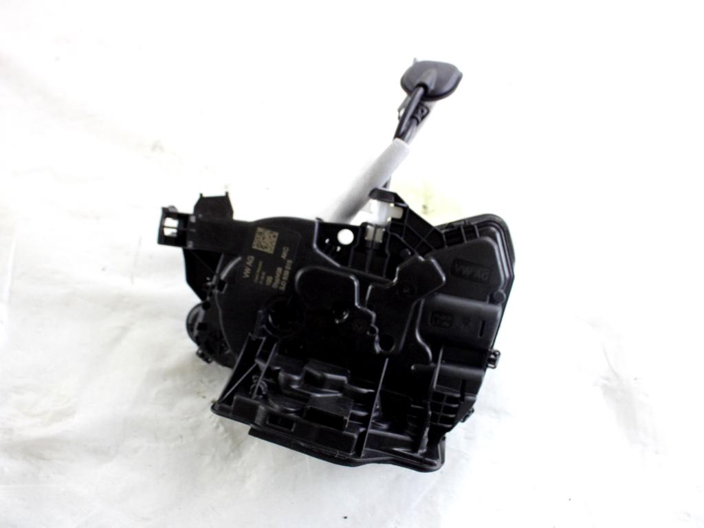 3J0839015 CHIUSURA SERRATURA PORTA POSTERIORE SINISTRA VOLKSWAGEN T-ROC 1.0 B 81KW 6M 5P (2023) RICAMBIO USATO