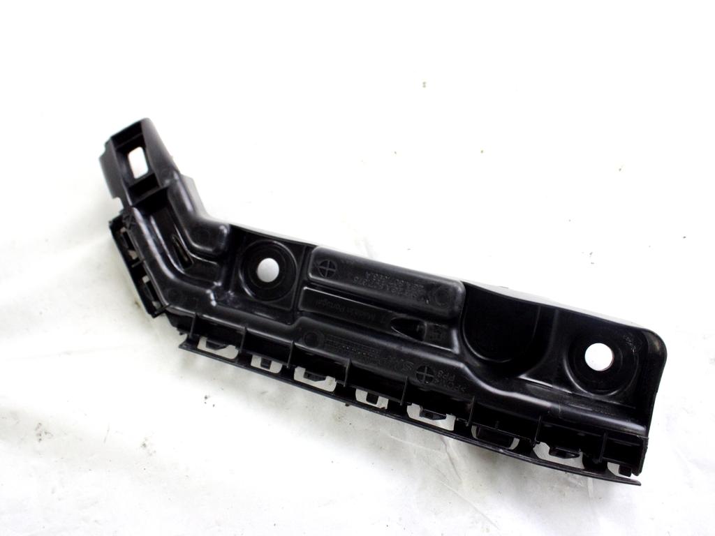 2GA807375 STAFFA SUPPORTO PARAURTI POSTERIORE LATO SINISTRO VOLKSWAGEN T-ROC 1.0 B 81KW 6M 5P (2023) RICAMBIO USATO